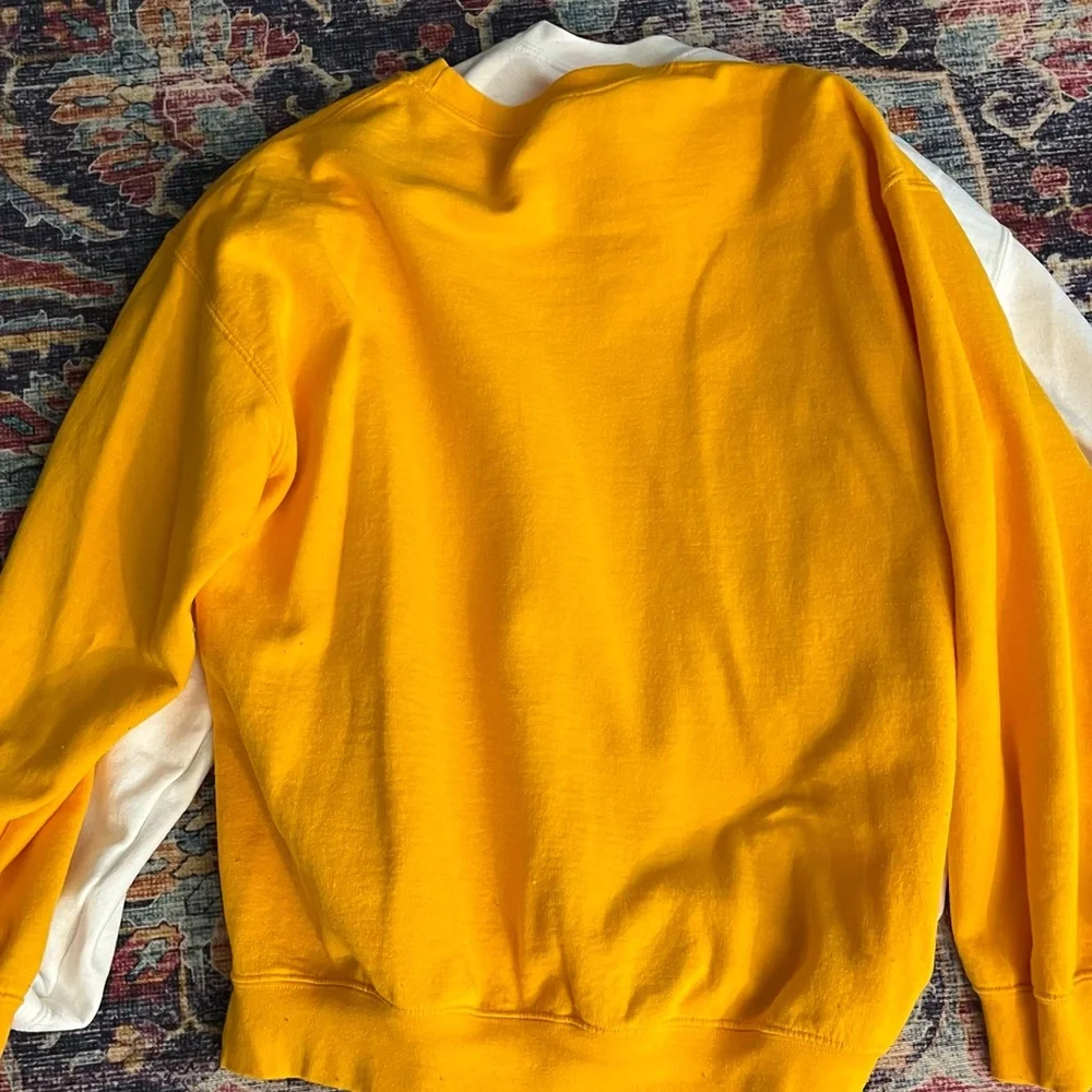 Lot of 3 Unisex Crew-neck Sweaters - White, Yellow, and Blue. Size Medium. - Picture 4 of 6